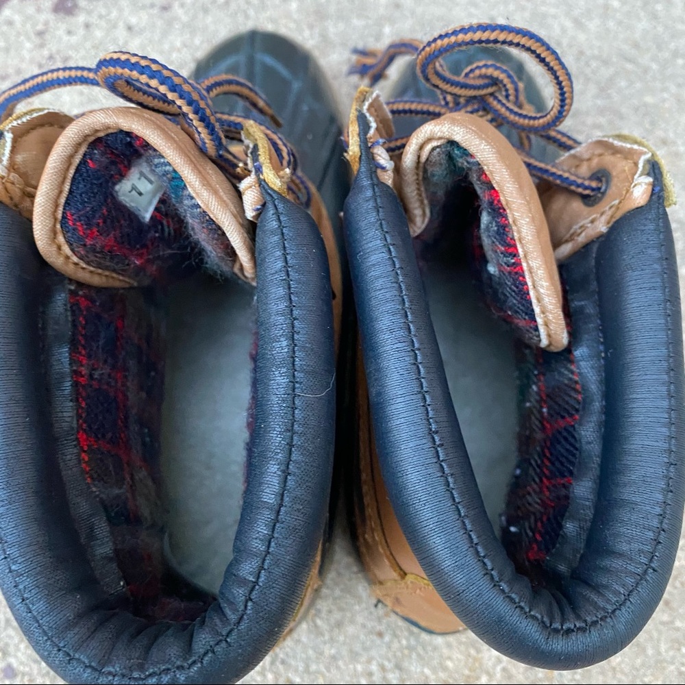 Trail’s End Thermolite Leather Duck Boots - Picture 5 of 7